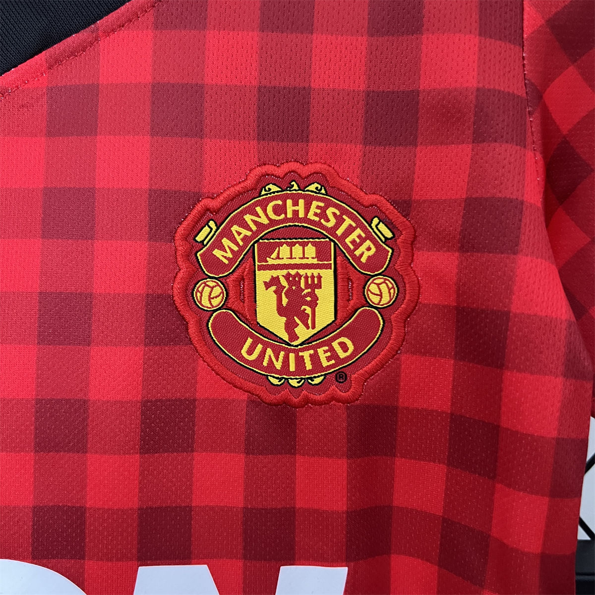 Retro Manchester United 12/13 home  jersey Kid Kits Size 16-28