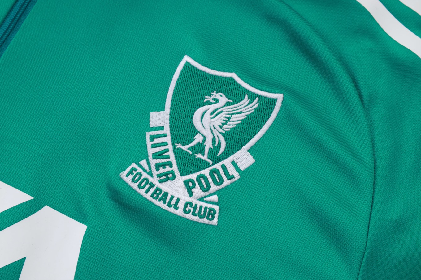 202526 Liverpool Green Long-sleeved half-pull training kit Football team kit