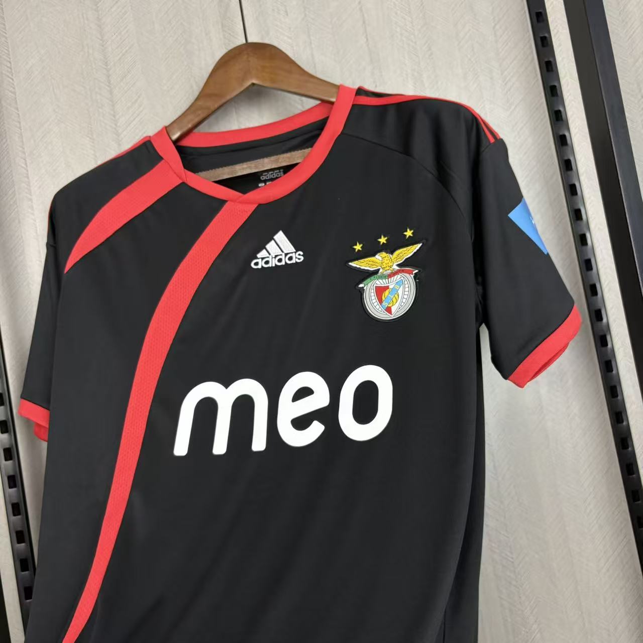 Retro Benfica 09/10 Away Jersey Fan Version