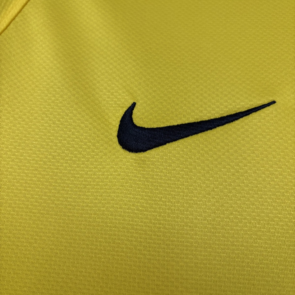 Retro Barcelona 08/09 away jersey Fan Version