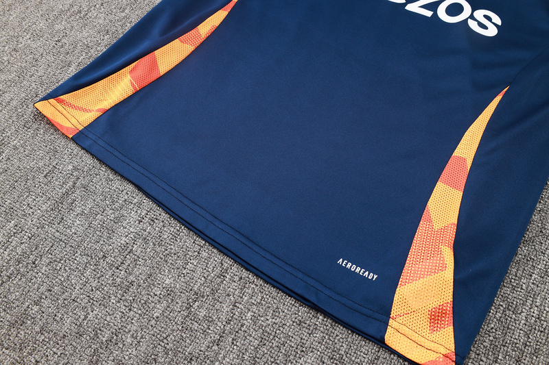 24/25 Manchester United royal blue Long-sleeved half-pull training kit Football team kit