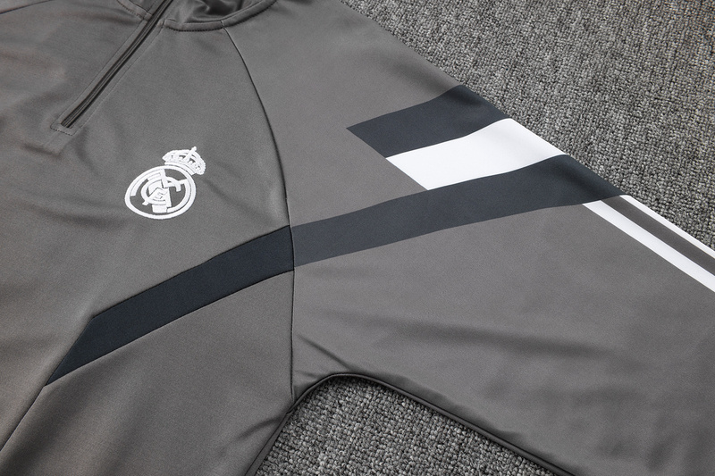 24/25 Real Madrid Grey Long-sleeved half-pull training kit Football team kit