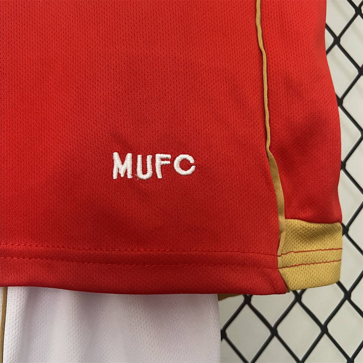 Retro Manchester United 06/07 home  jersey Kid Kits Size 16-28
