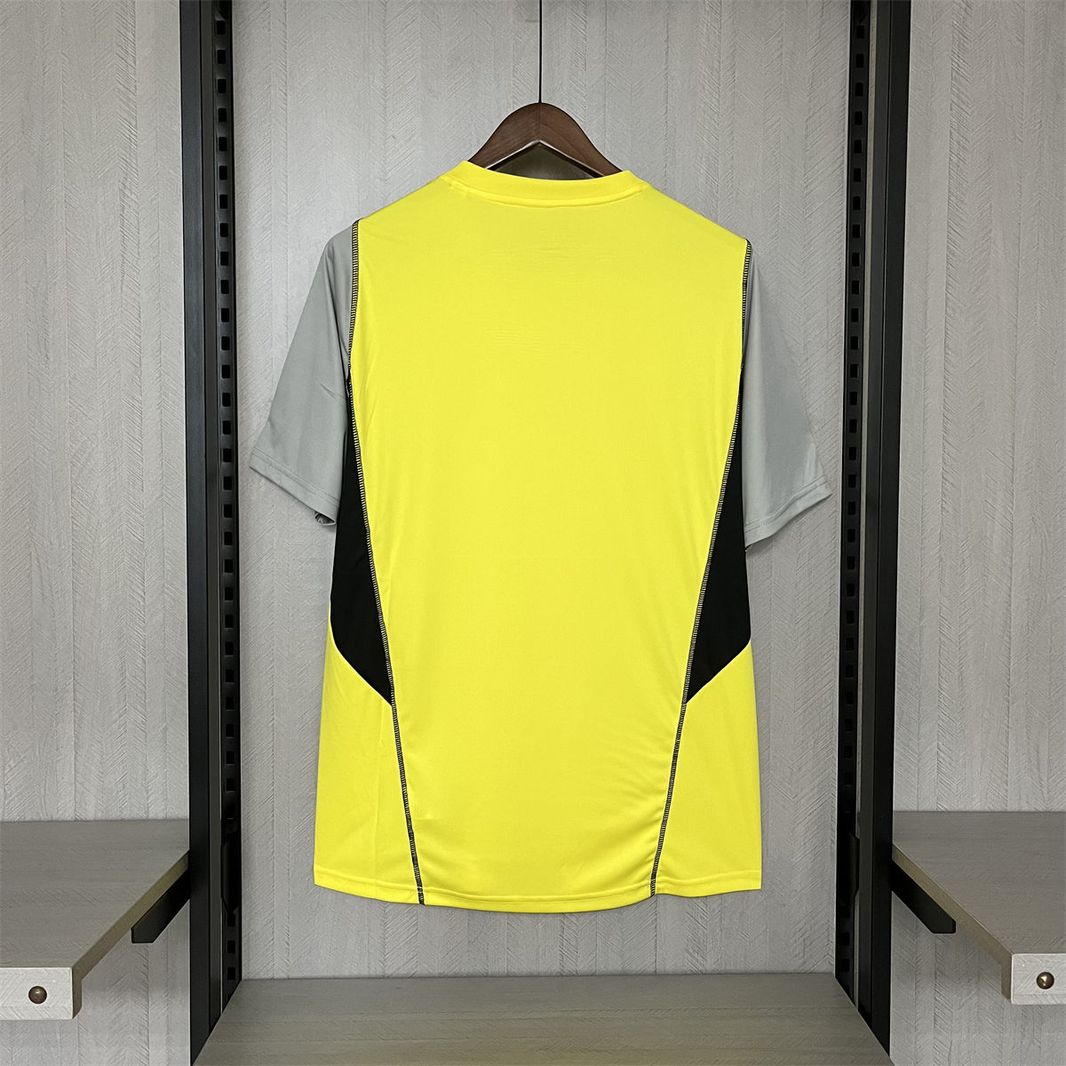 24/25 Flamengo Training Yellow  jersey Fan Version