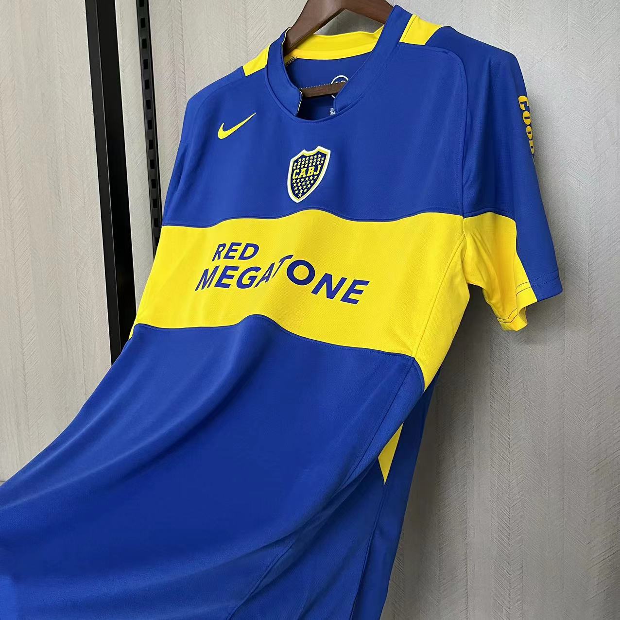 Retro Boca Juniors 04/05 Home jersey Fan Version