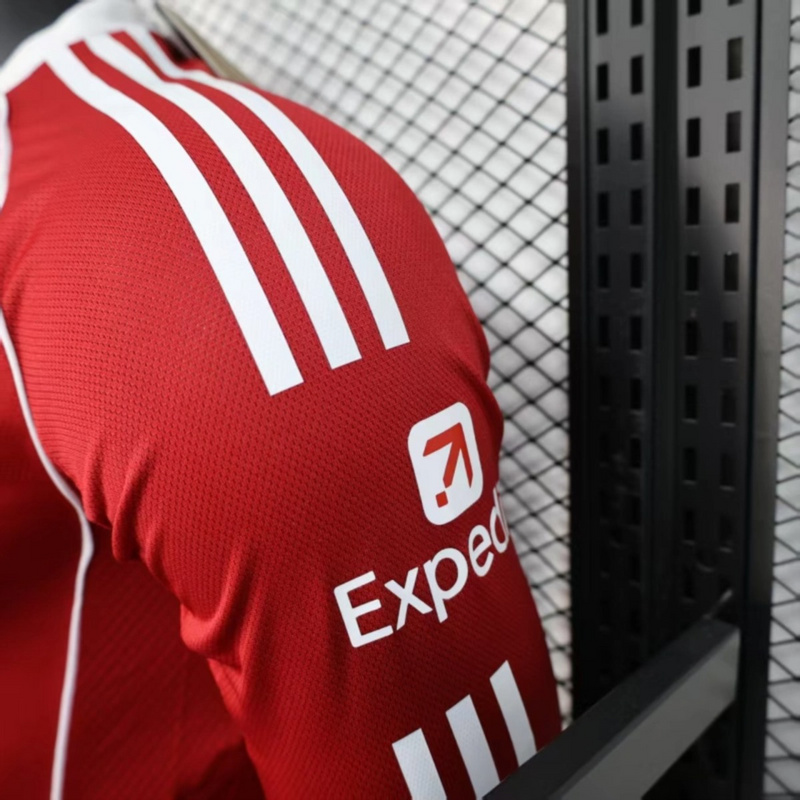 2025/26 Liverpool Home jersey Long Sleeve Jersey Player Version