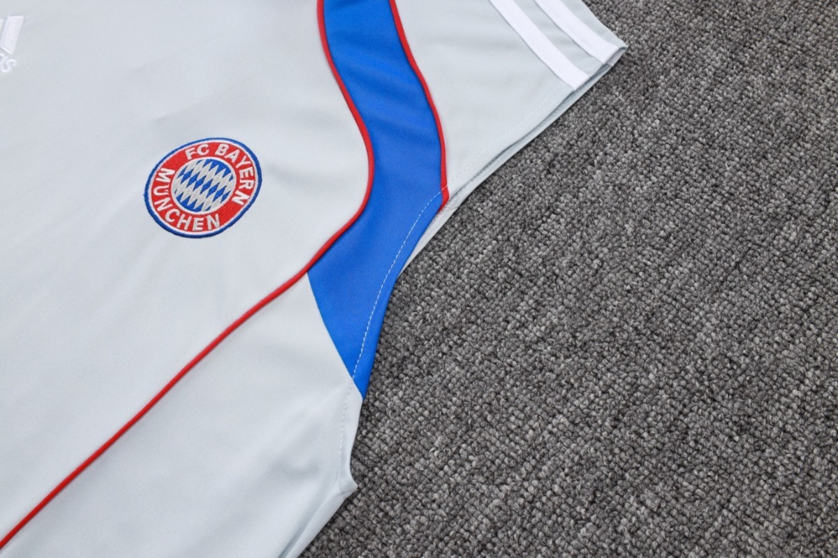 2026 Bayern Munich Grey Training Set Shirt and Shorts