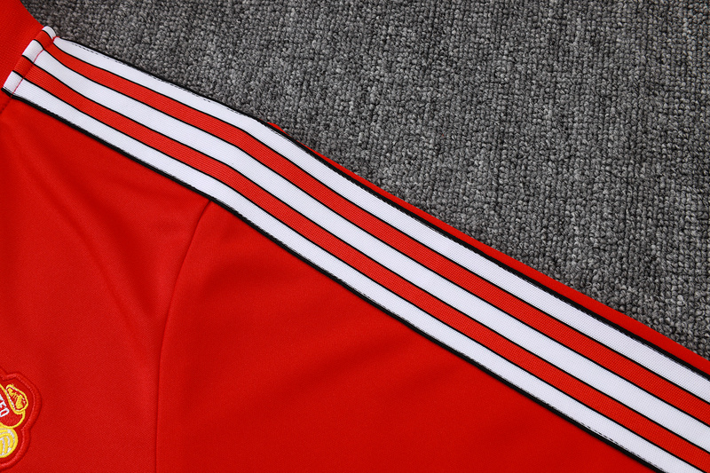 2025/26 Manchester United Red Jacket Training Suit Set Football Team Shirt Sports Fashion