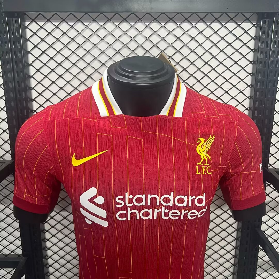 24/25 Liverpool Home Jersey Player Version