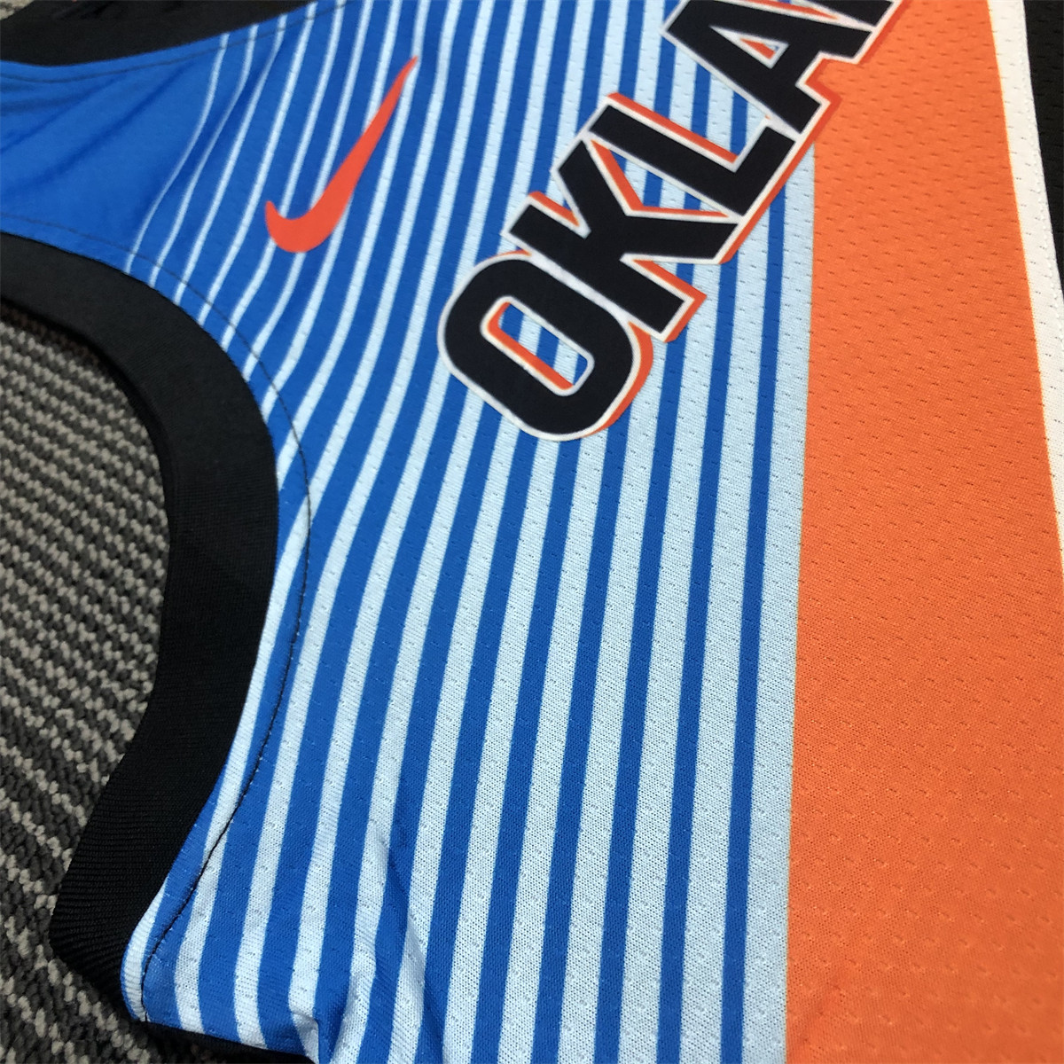 NBA Oklahoma City Thunder V-Neck Black Jersey PAUL#3 S-XXL