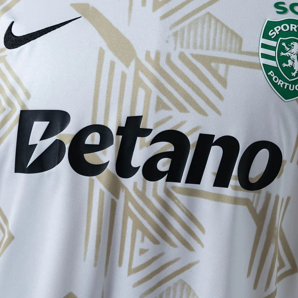 2025/26 Sporting Lisbon Special Edition Beige jersey Fan version