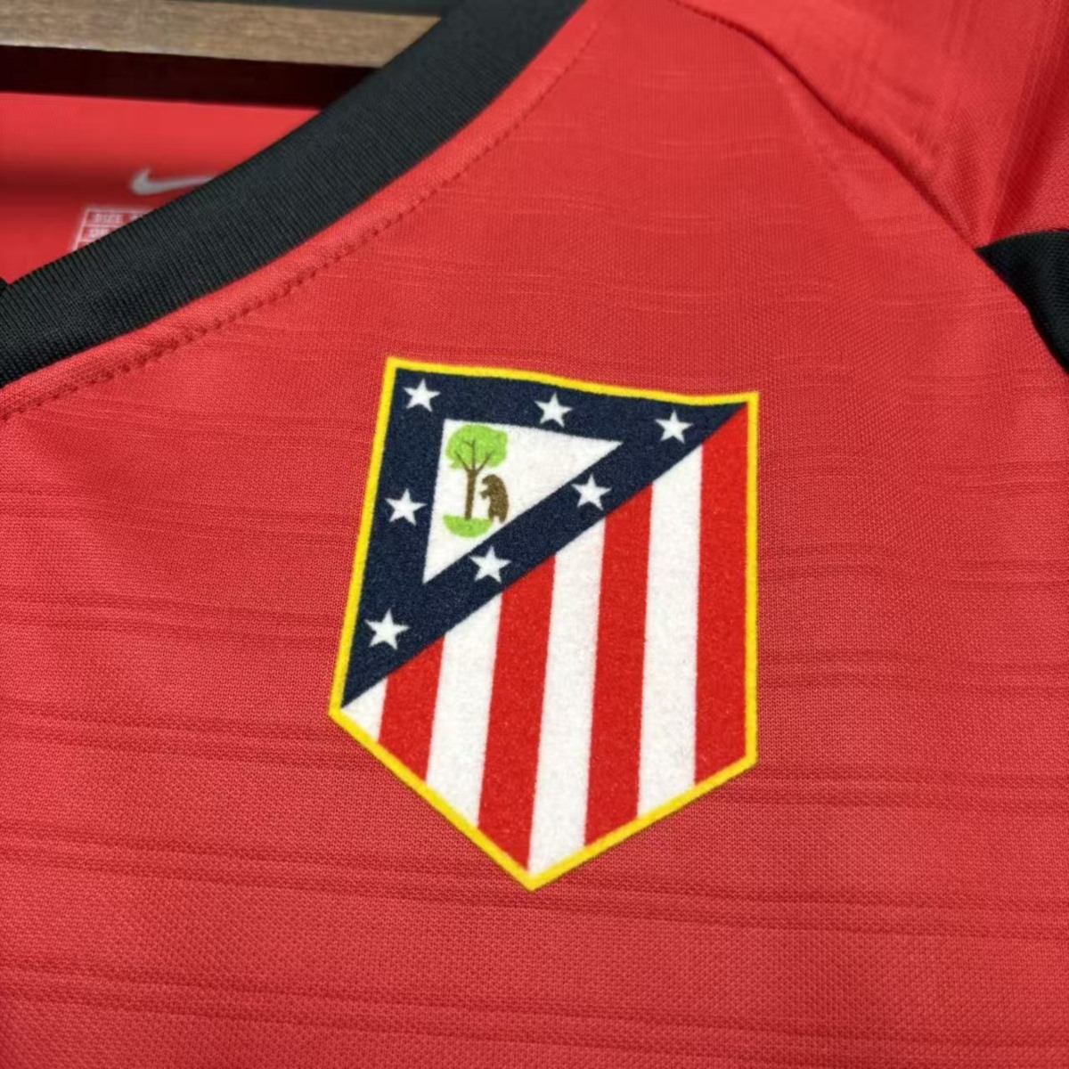 Retro Atletico Madrid 2001/02 Away Jersey Fan Version