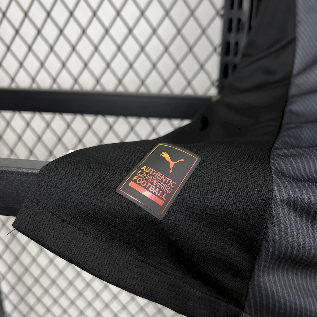 2025/26 Galatasarays Black Special Edition Jersey Fan Version