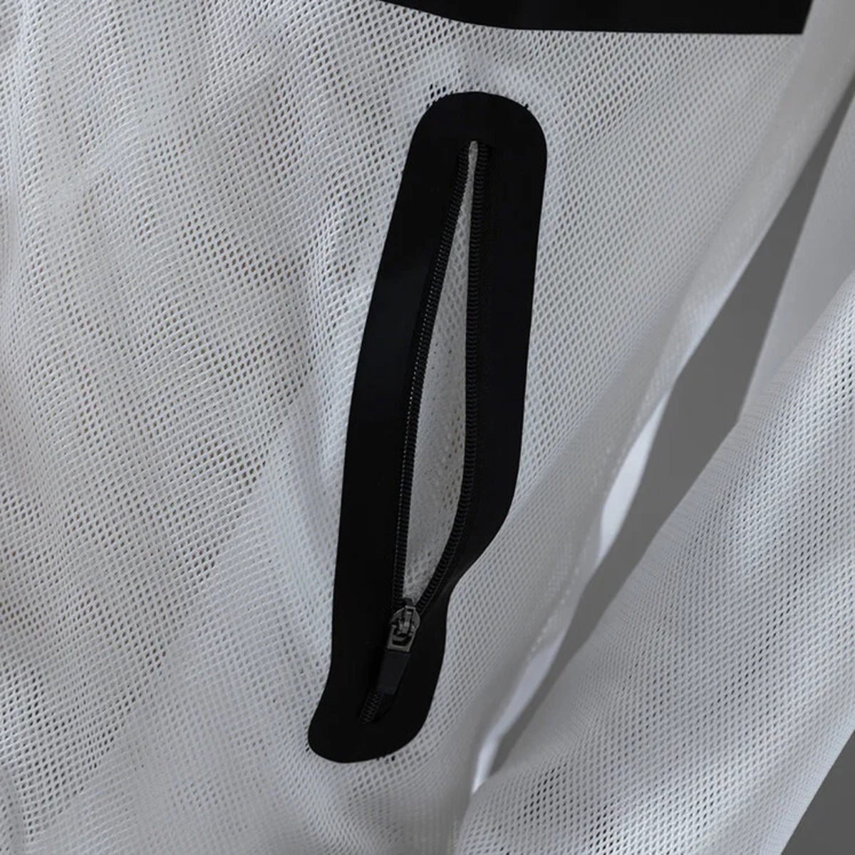 2026 England White Windbreaker