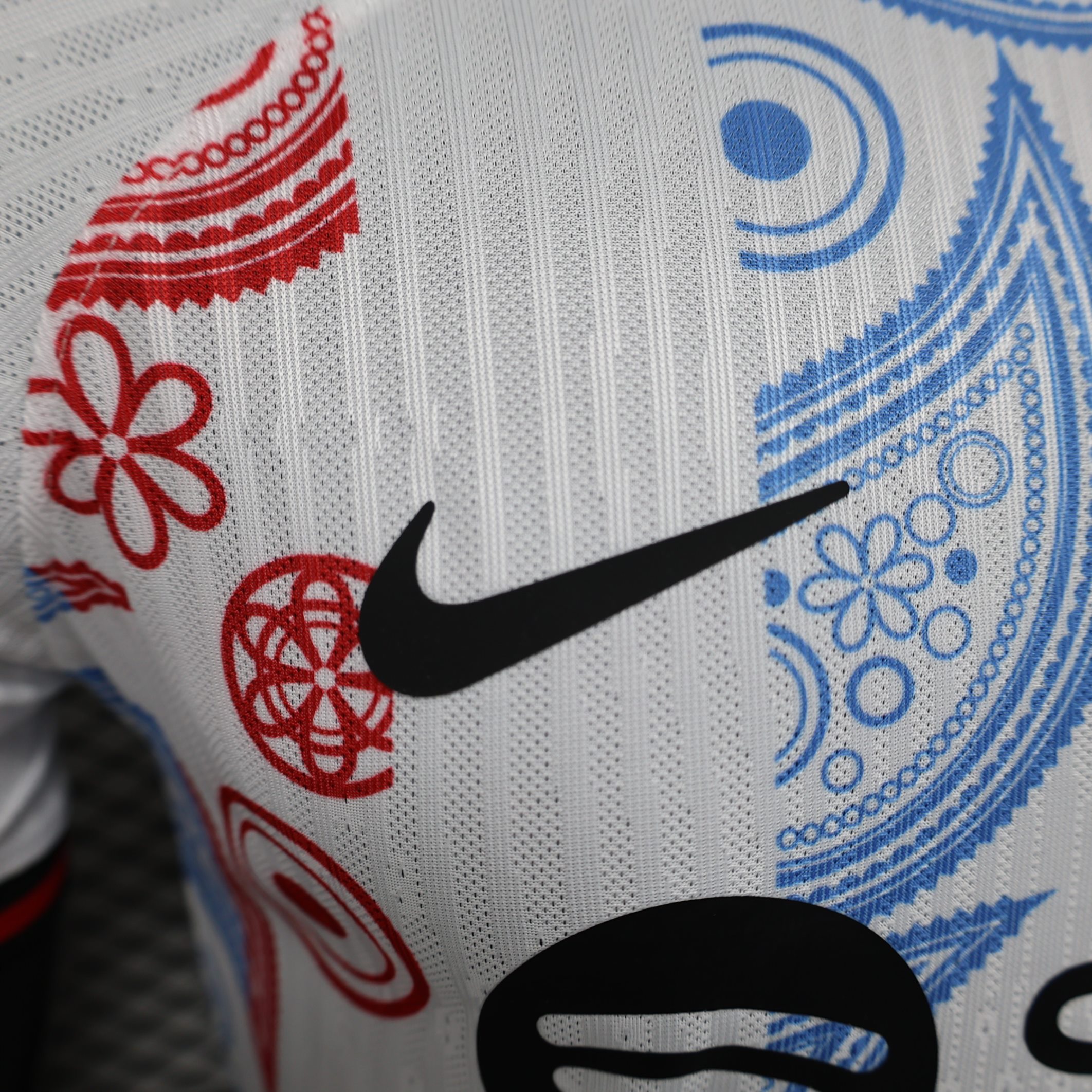 24/25 Barcelona Special Edition White Jersey Player Version