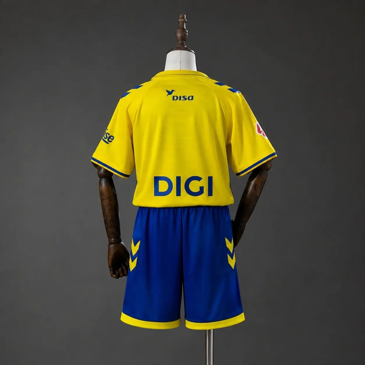 2026/27 Las Palmas Home Kids Kits