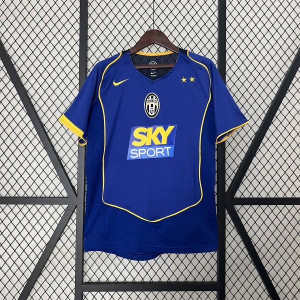 Retro Juventus 04/05 Away jersey Fan Version