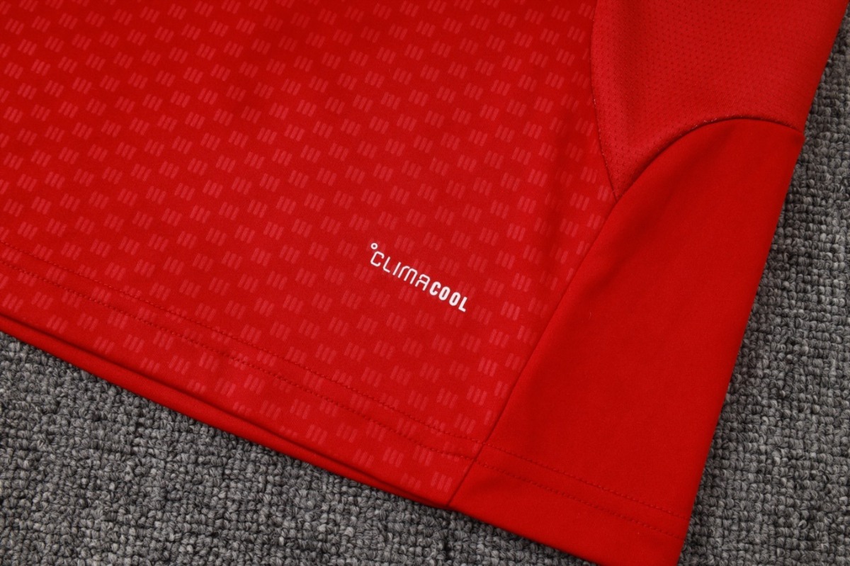 2026 Spain Red Training Set Shirt and Shorts