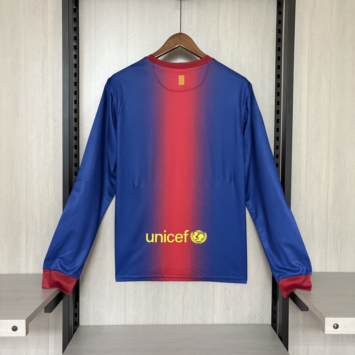 Retro Barcelona 12/13 home jersey Fan Version