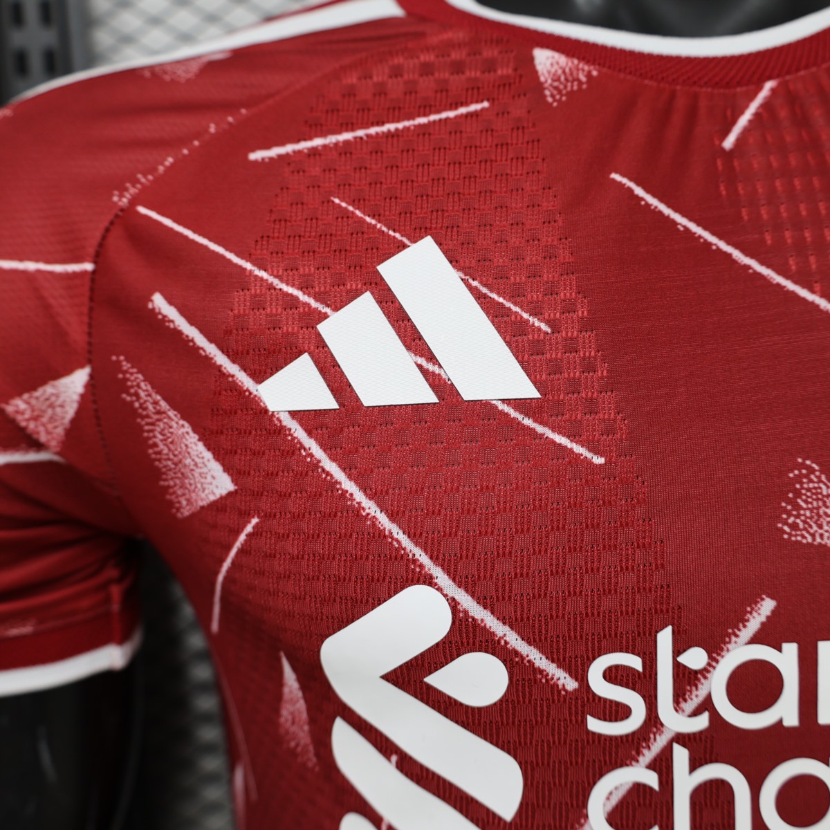 2026/27 Liverpool Home Jersey Player Version