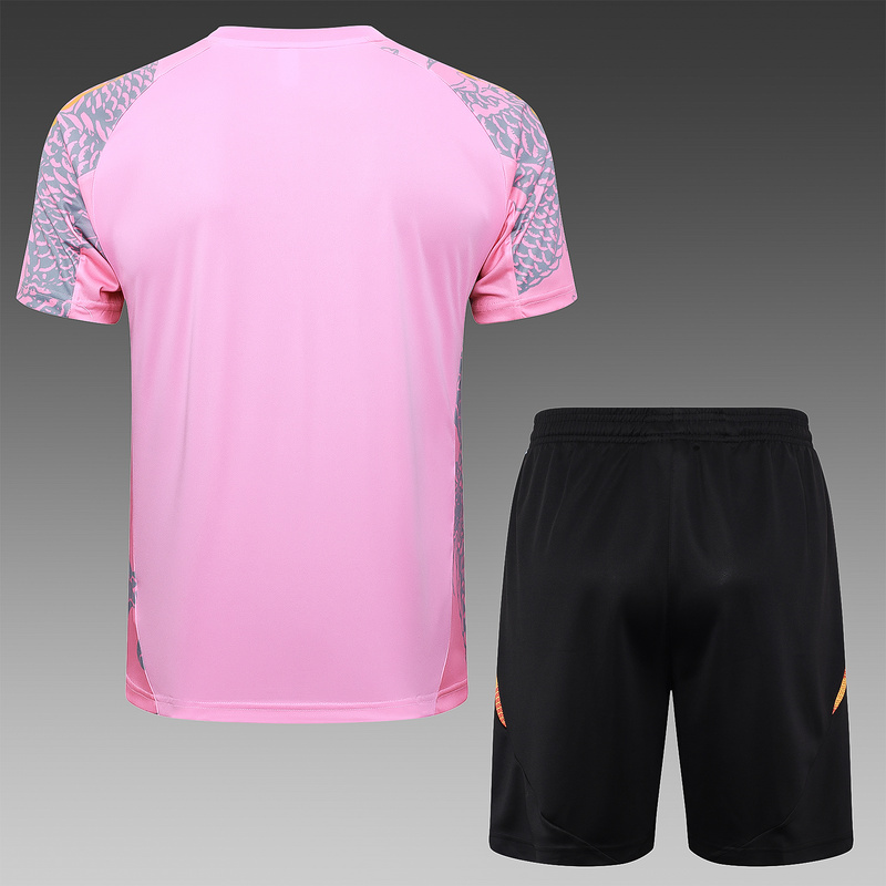 24/25 Real Madrid Pink Training Set Shirt and Shorts