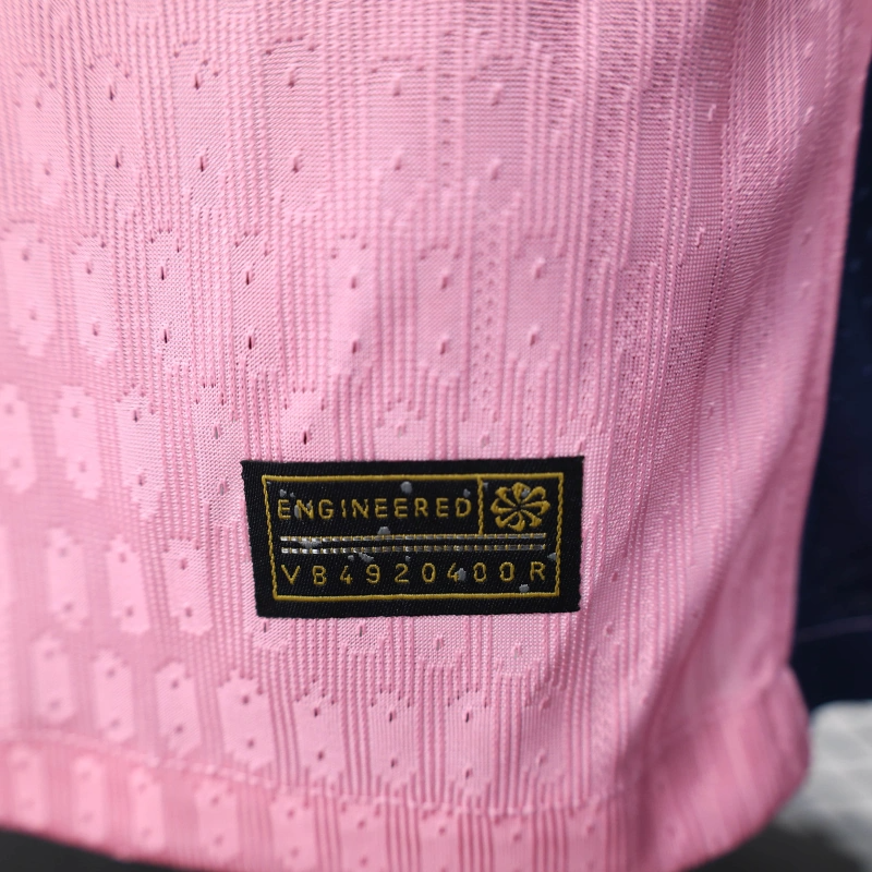 25/26 Bacelona Pink Special Edition jersey Player Version