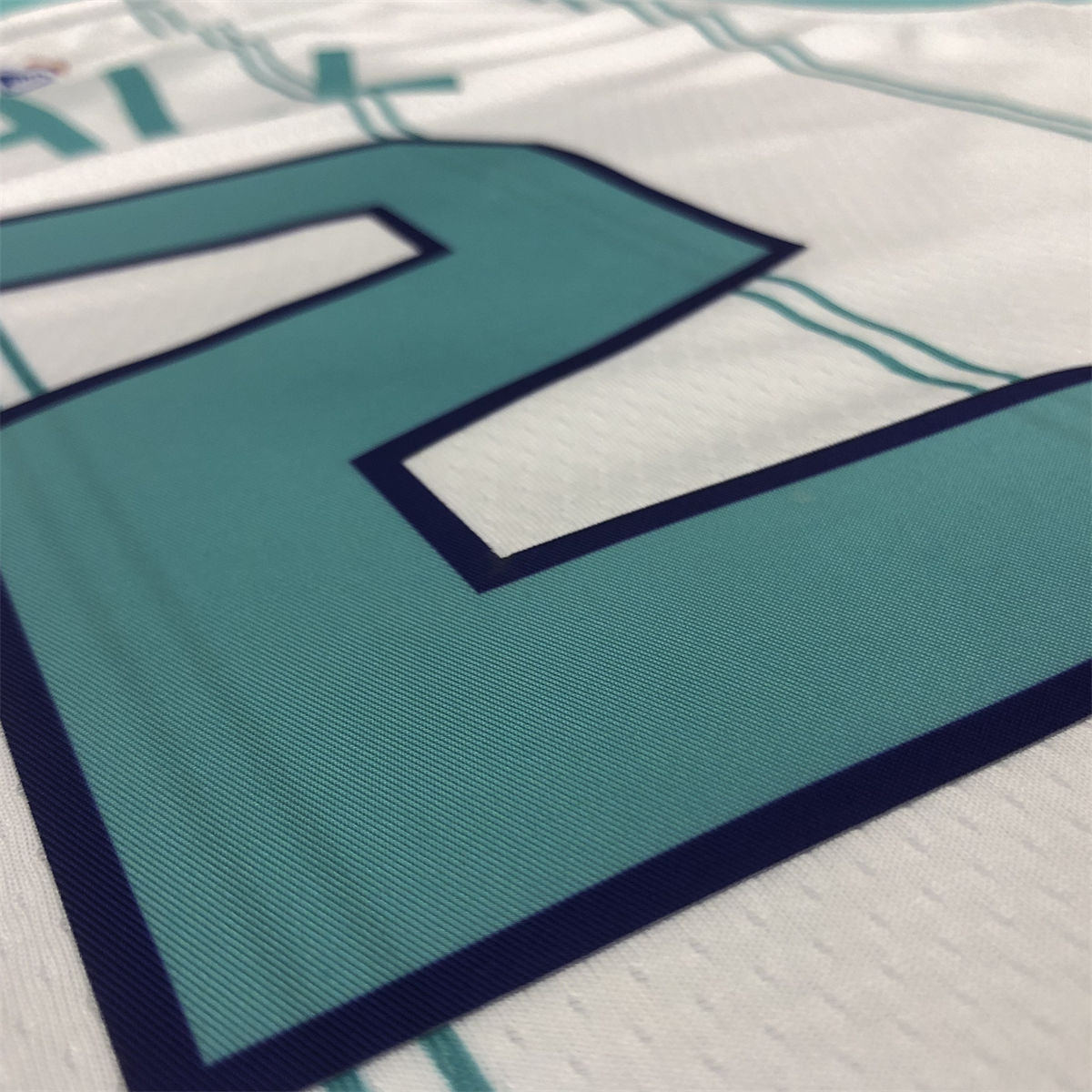 NBA Charlotte Hornets V-Neck White Jersey BALL#2 S-XXL