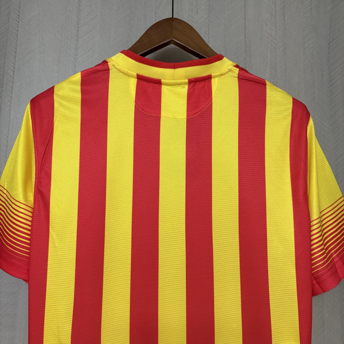 Retro Barcelona 13/14 Away jersey Fan Version