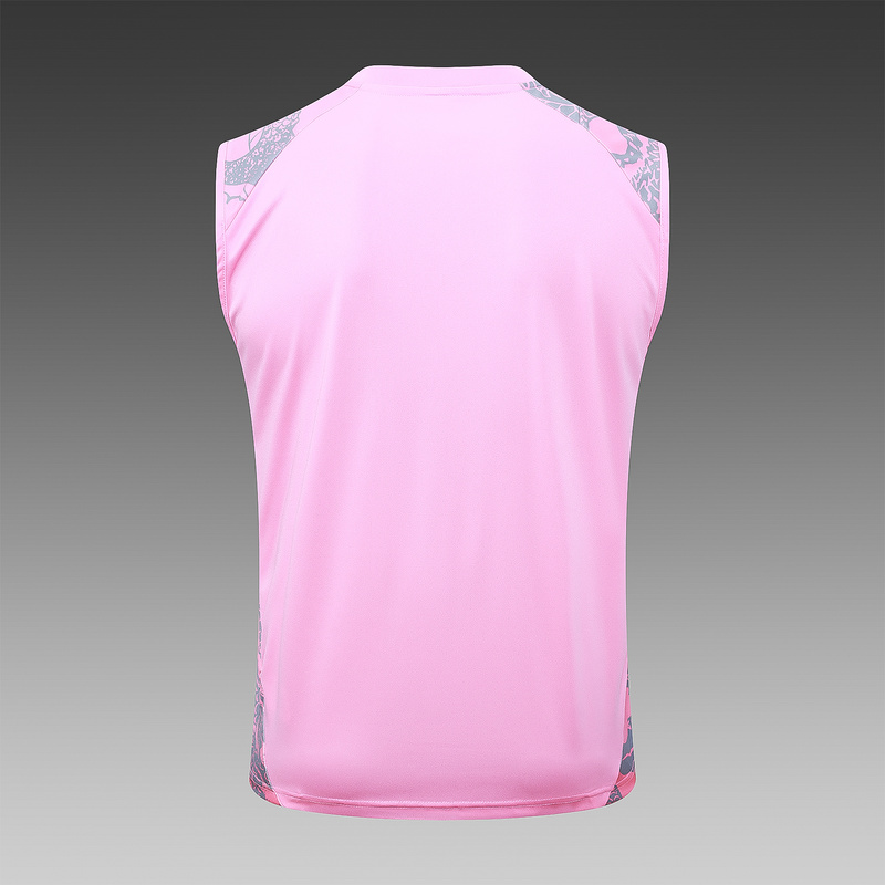 24/25 Real Madrid Pink Training Set Shirt and Shorts