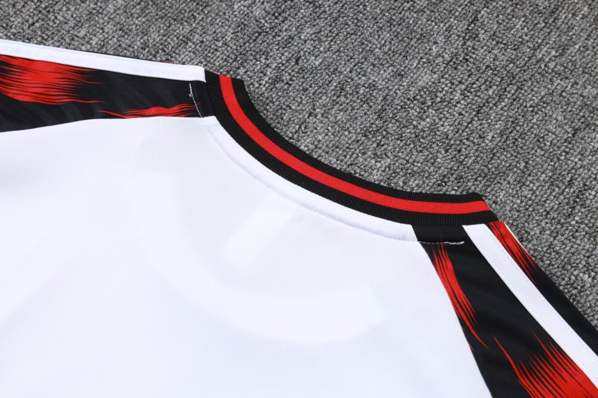 2026 Flamengo White Training Set Shirt and Shorts