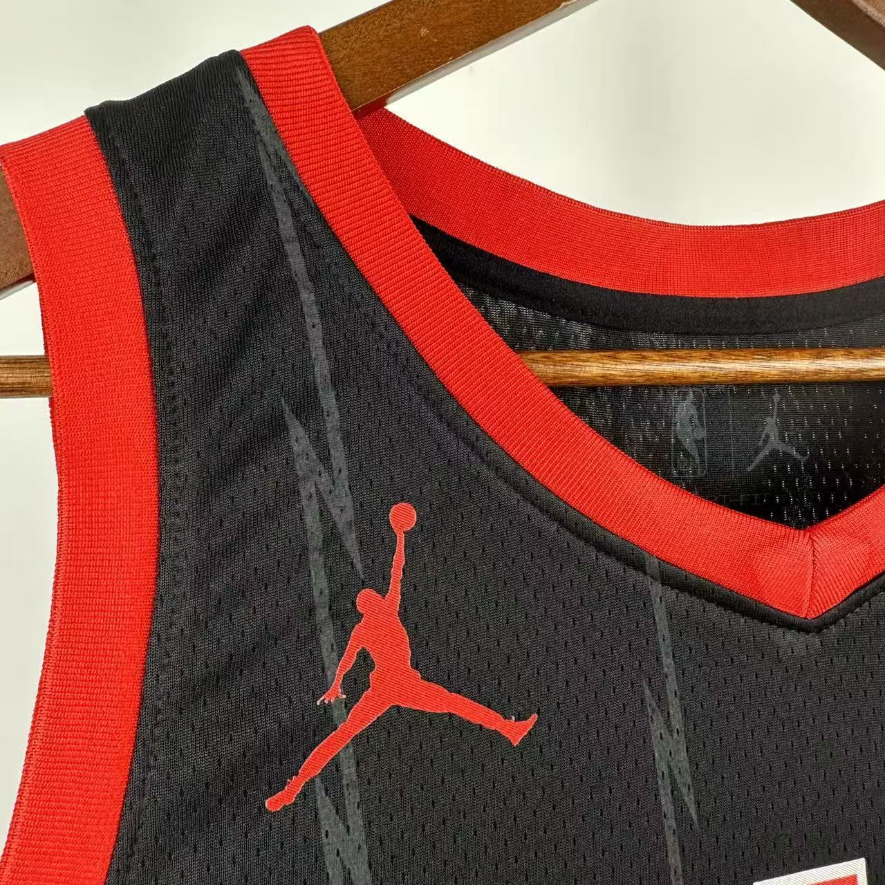 NBA Toronto Raptors V-Neck Black jersey INGRAM#3