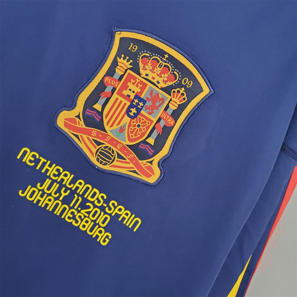 Retro Spain 2010 Away Long Sleeve jersey Fan Version