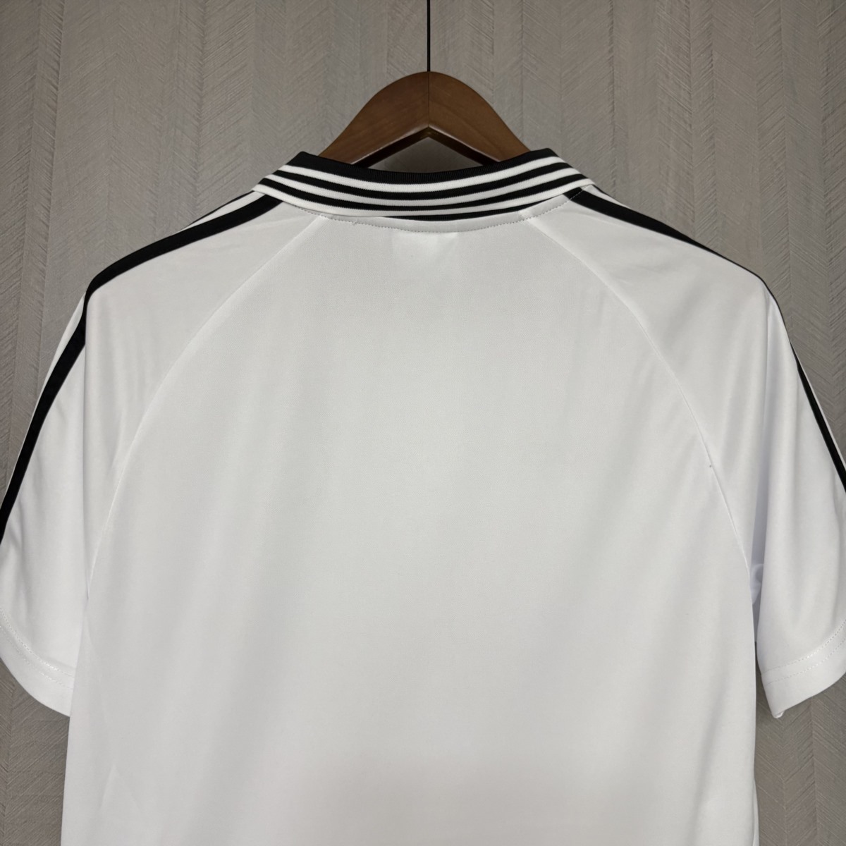 Retro Besiktas 1996/97 Home Jersey Fan version