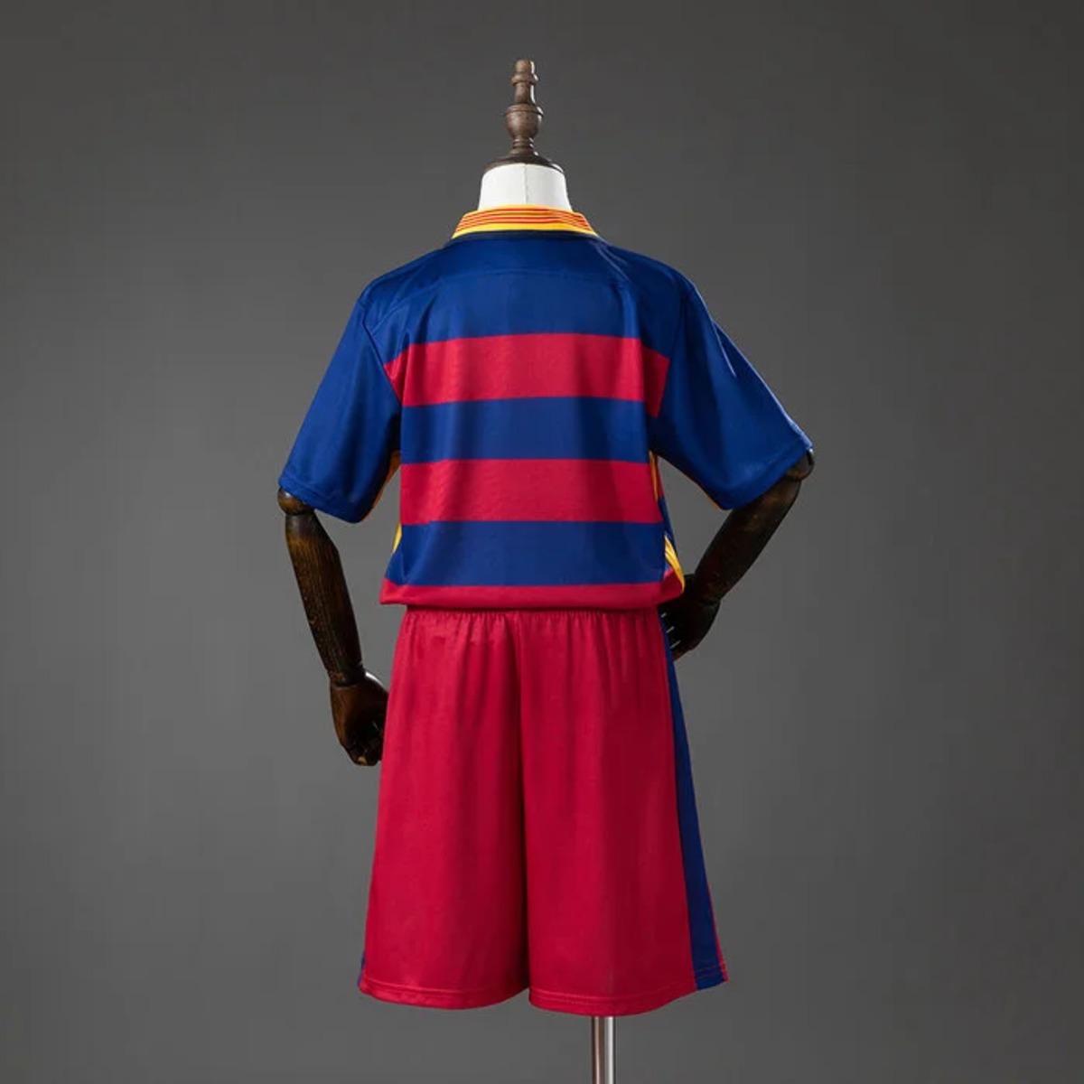 Retro Barcelona 2015/16 Home Kid Kits