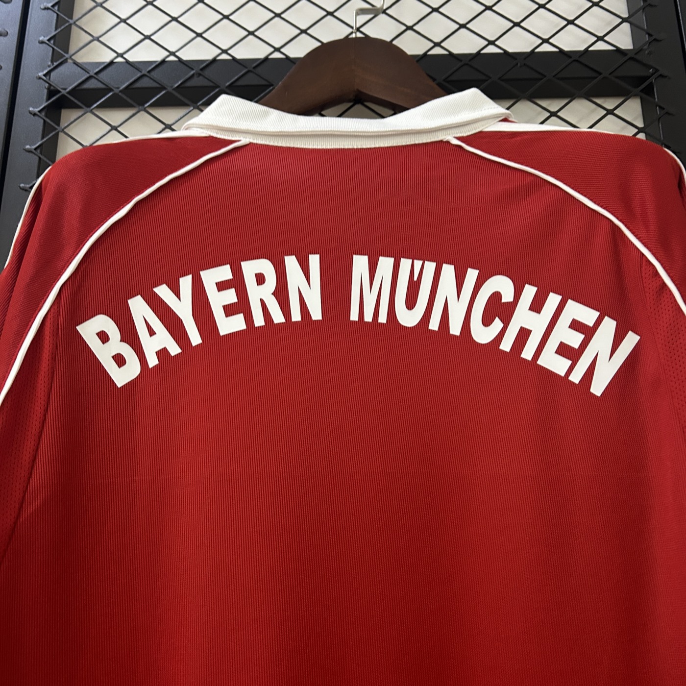 Retro Bayern 05/06 home jersey Fan Version