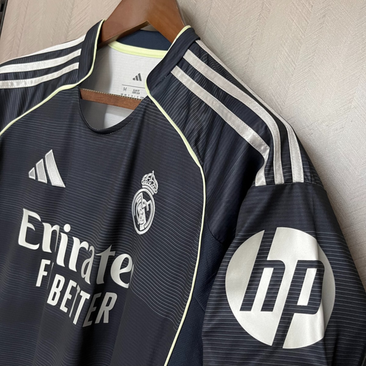 25/26 Real Madrid Away Jersey Fan Version