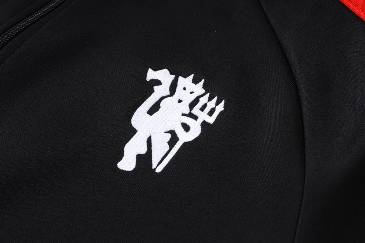 2026 Manchester United Black Jacket Training Suit Set