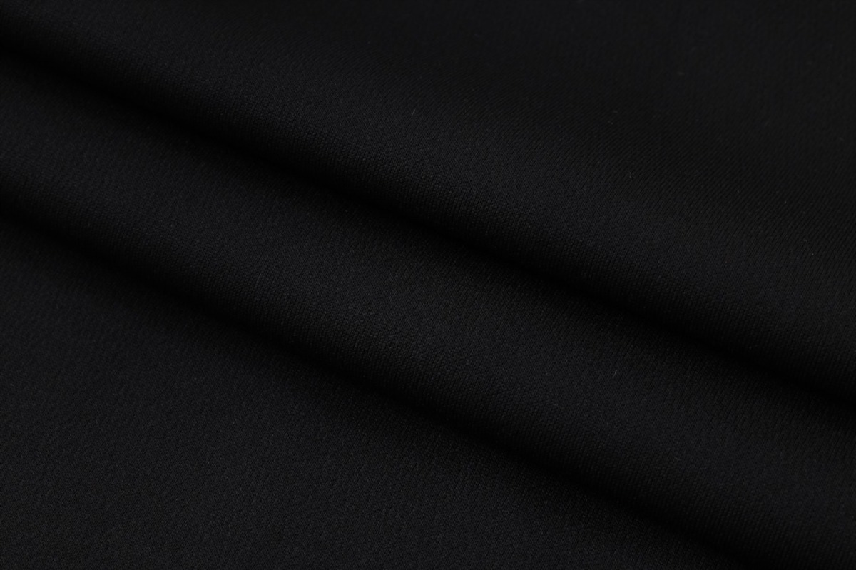 2026 Real Madrid Black Training Set Shirt and Shorts
