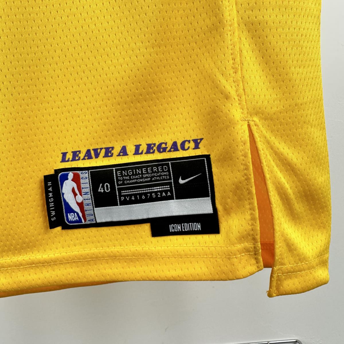 NBA Los Angeles Lakers Dončić#77 2025 Gold Association Edition Swingman Jersey S-XXL