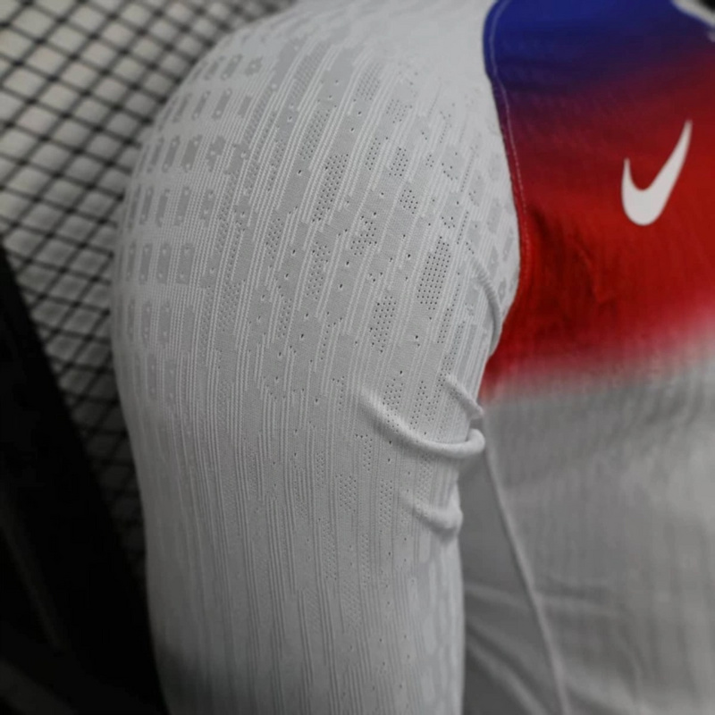 2025/26 England Women' Euro Home Long Sleeve Jersey Player Version