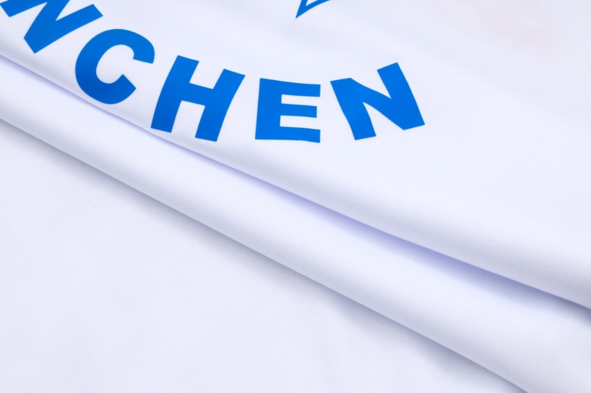 2026 Bayern Munich White Training Set Shirt and Shorts