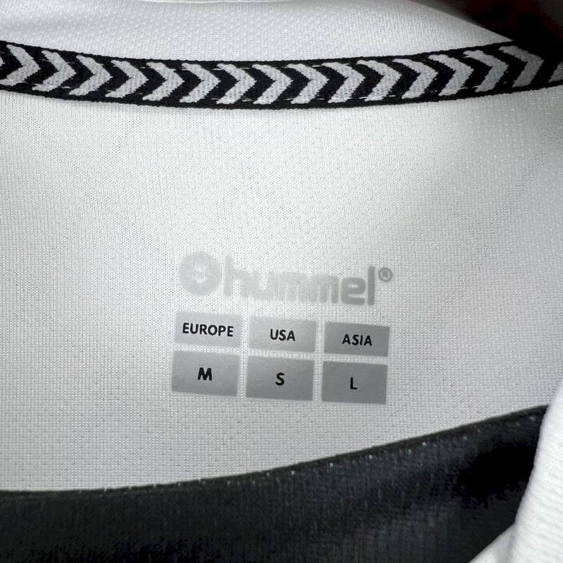 2025/26 Real Betis Black and white special edition Jersey Fan Version
