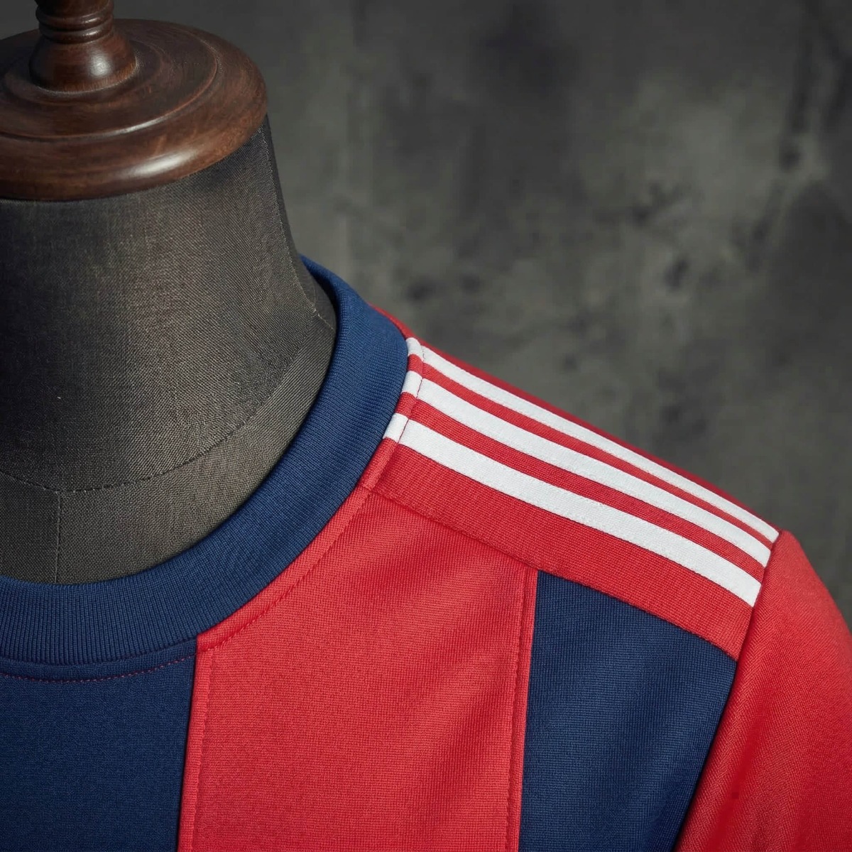 2025/26 Bayern Munich Long Sleeve Red & Cyan Sweatshirt