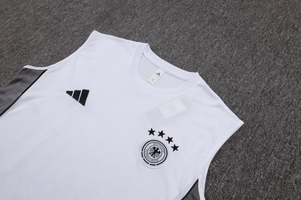 2026 Germany White Training Set Shirt and Shorts