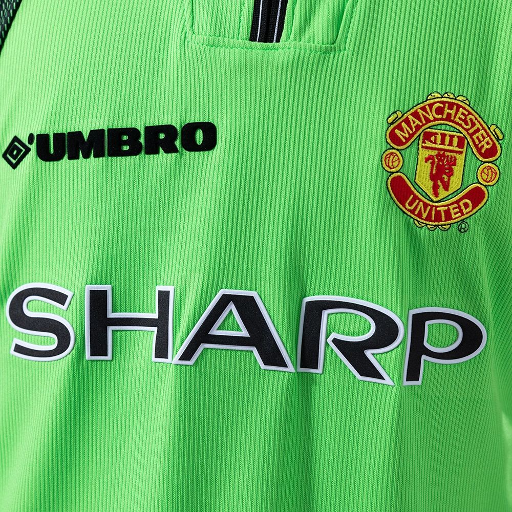 Retro Manchester United 98/99 Goalkeeper Green jersey Long Sleeve Fan Version