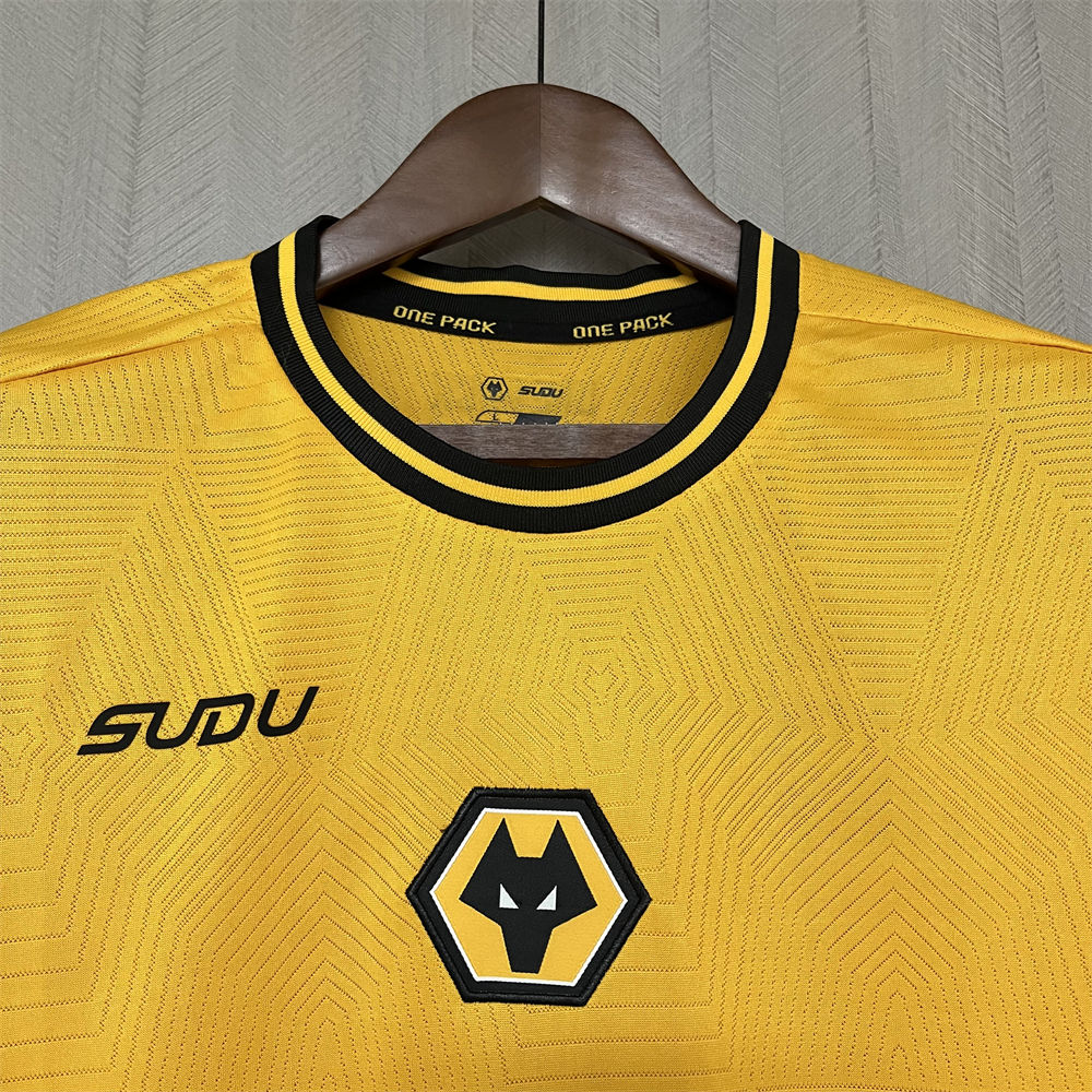 2024/25  Wolves Home Jersey Fan Version