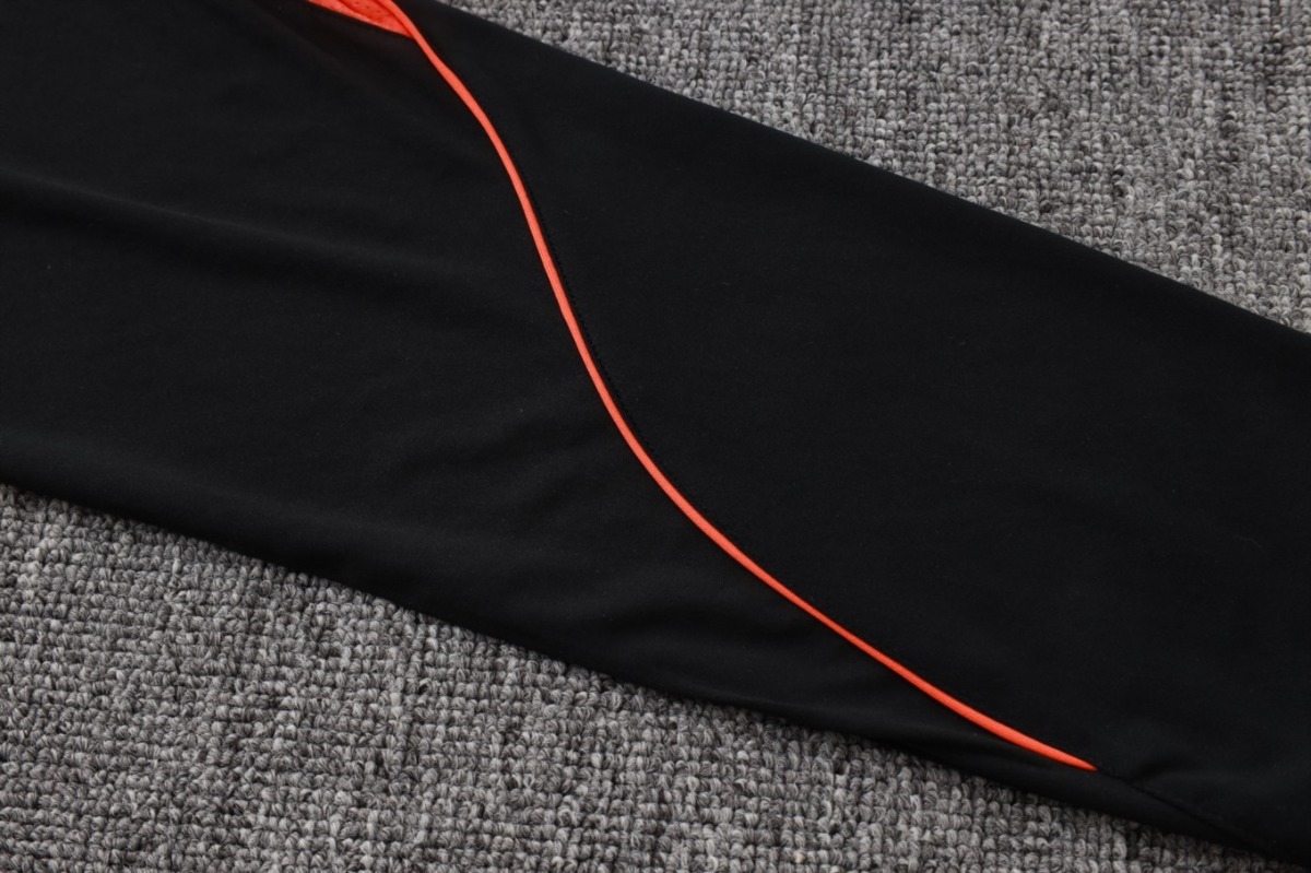 2026 Netherlands Black Long-sleeved halt-pull training kit