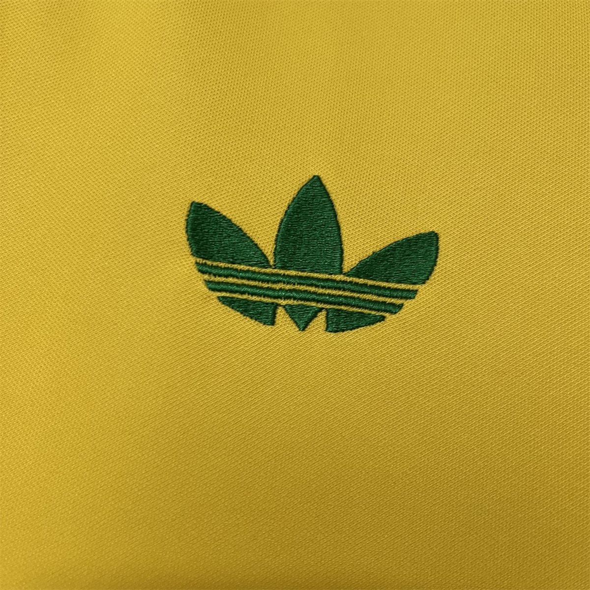 Retro 1979 Brazil home jersey Fan Version