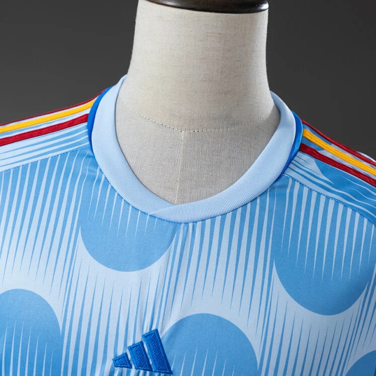 Retro Spain 2022 Away Jersey Fan Version