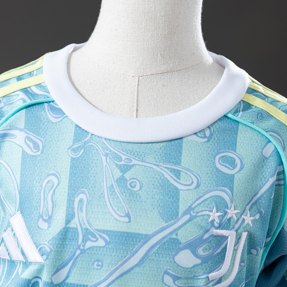 25/26 Kids Juventus Away jersey Kid Kits Size 16-28